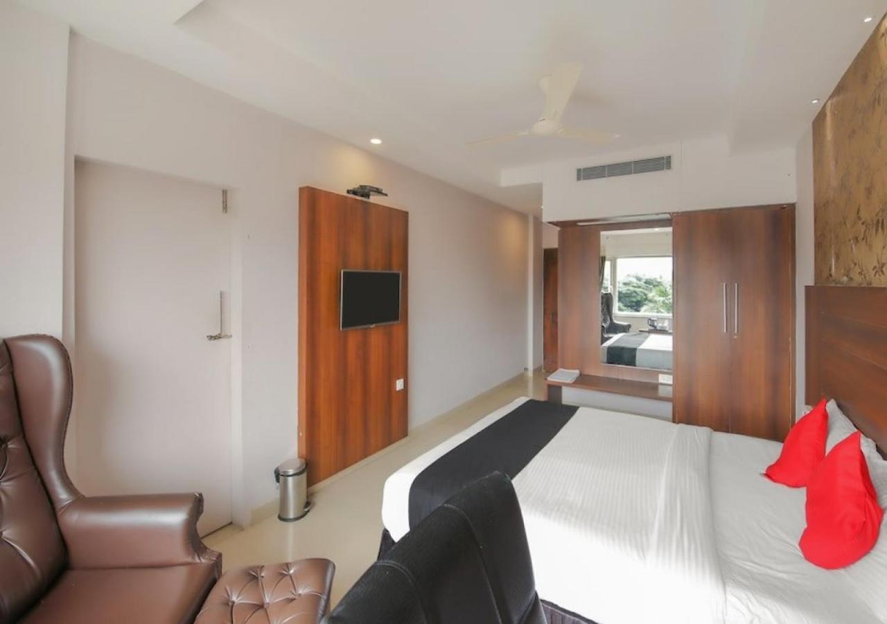 Fabhotel Dawn Májszúr Kültér fotó