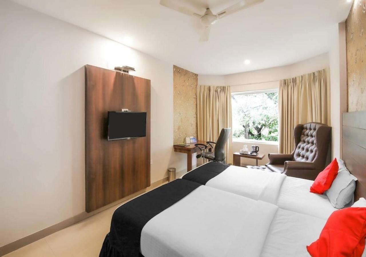Fabhotel Dawn Májszúr Kültér fotó