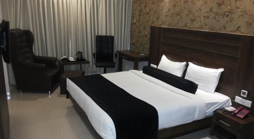 Fabhotel Dawn Májszúr Kültér fotó