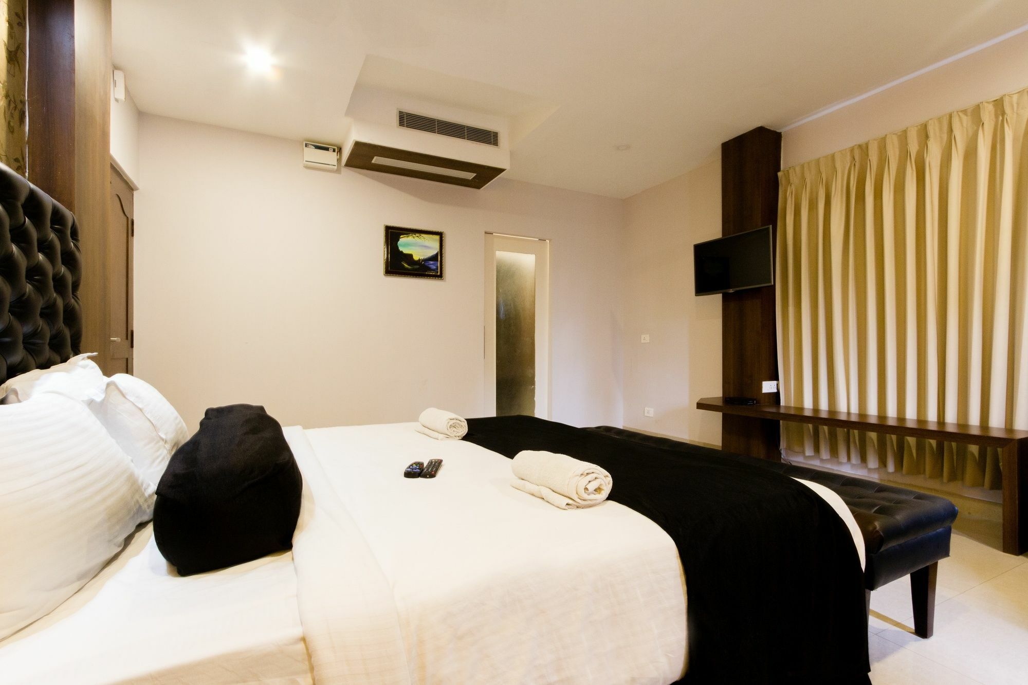 Fabhotel Dawn Májszúr Kültér fotó